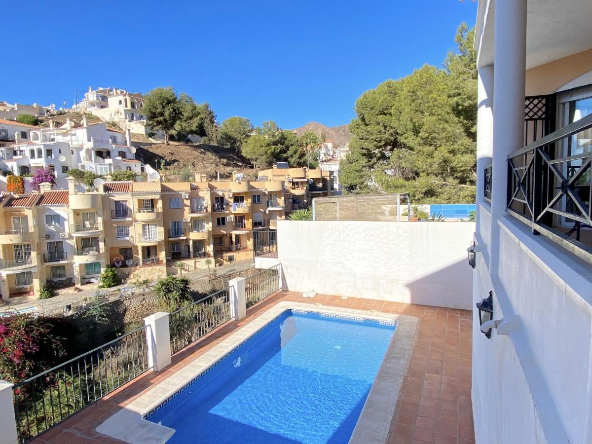 Villa Lucena Private Pool Casasol Нерха Екстериор снимка